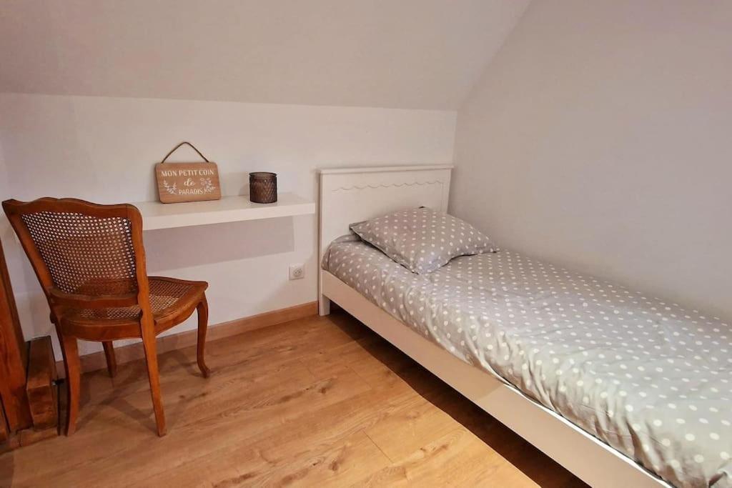Appartement Charmant Et Spacieux Auxerre Extérieur photo